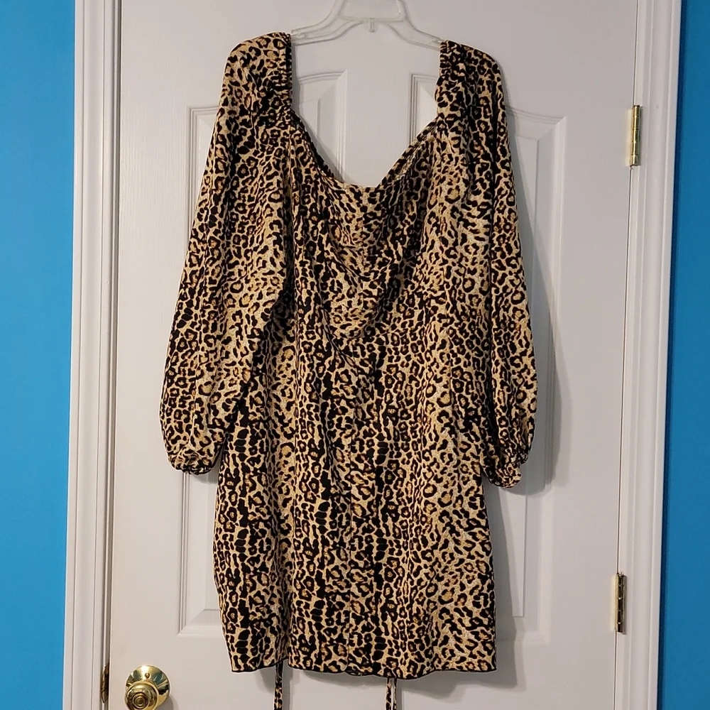 Dress - Mini - Picture 9 of 9